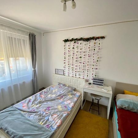 “Home Sweet Home” Sîntandrei Dış mekan fotoğraf